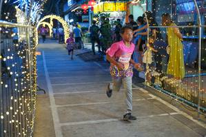 BIB: 19017
                            <button type="button" onclick="openModal(24676342)" class="btn btn-primary btn-sm float-right btn-popup" data-toggle="modal" data-target=".modal-high-quality">
                        <i class="fas fa-shopping-cart"></i> Add to Cart
                    </button>
                                            <button type="button" onclick="isThisMe(24676342, true)" class="btn btn-success btn-sm float-right btn-popup btn-isme hidden" data-toggle="tooltip" data-placement="bottom" title="นี่คือรูปของคุณใช่ไหม คลิกที่นี่เพื่อเอาเข้าอัลบั้ม">
                        <i class="fas fa-plus"></i> Add to album
                    </button>
                    <button type="button" onclick="isThisMe(24676342, false)" class="btn btn-warning btn-sm float-right btn-popup btn-isnotme hidden">
                        <i class="fas fa-ban"></i> Remove from album
                    </button>